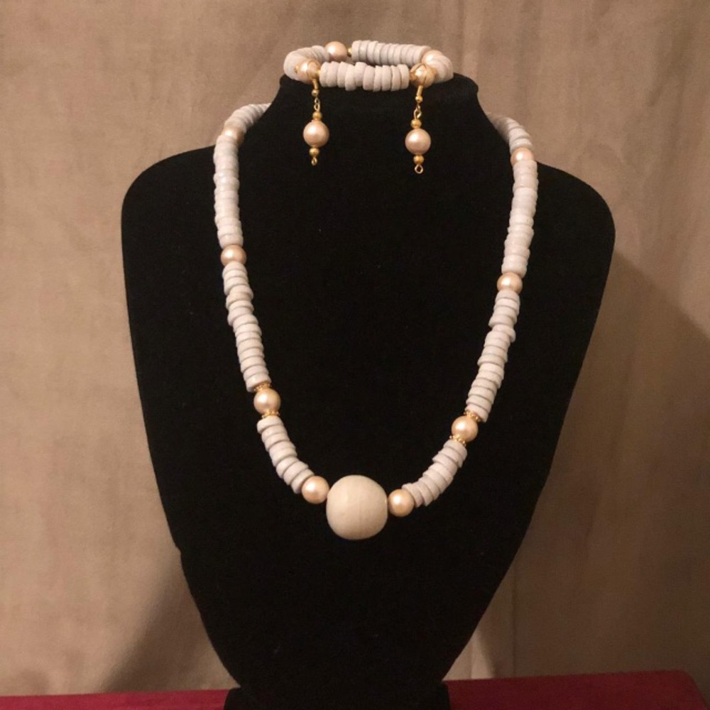 3 Pcs African beads- necklace, bracelet, earrings